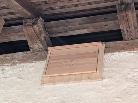 Nisthilfen für Vogel, Igel und Co.